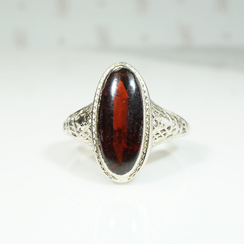 Glowing Garnet Carbuncle in Filigree Ring – Gem Set Love