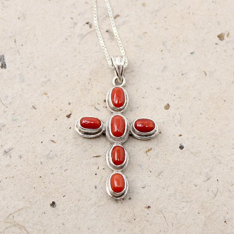 Elegant Red coral gemstone silver pendant necklace at ?5550