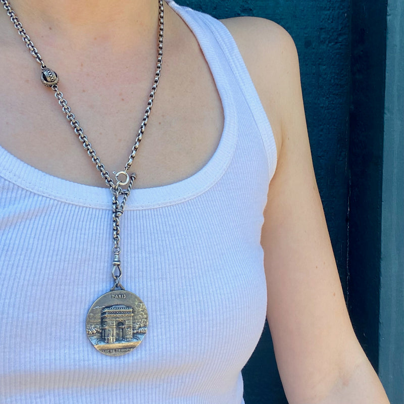 Arc de Triomphe Pendant by C. Gueziec