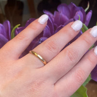 Stylish 14k Gold Half Round Edged Band Size 9.5