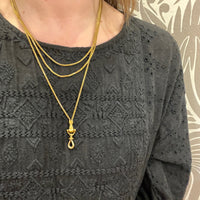 Regency Era 18k Chain with Fabulous Hand & Hook