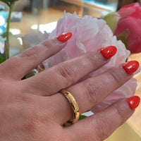 Satisfying Half Round Comfort Fit Gold Band Size 12