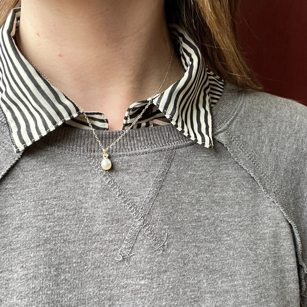 Sweet Solitaire Pearl Pendant on White Gold Chain