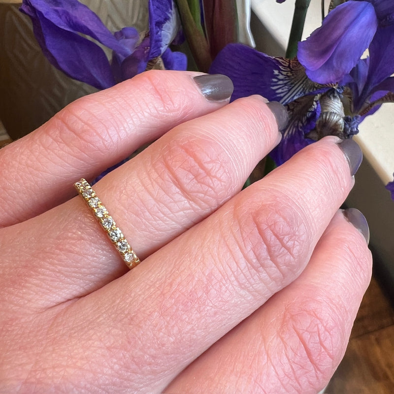 Vintage 18k Gold Diamond Band
