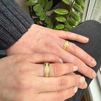 Stylish NOS 14k Gold Geometric Bright Cut Band