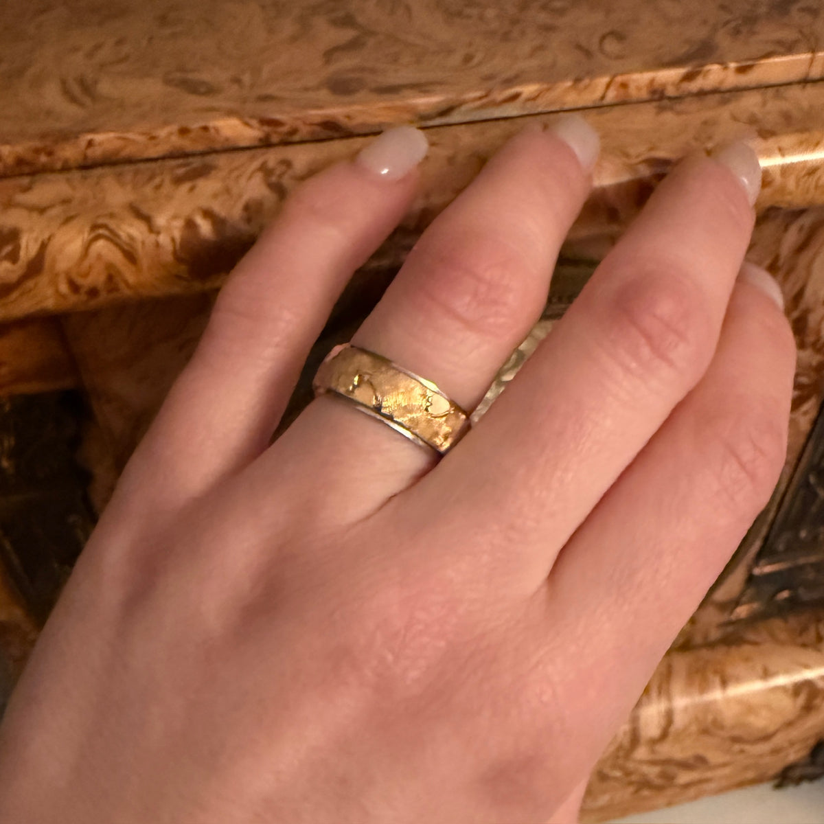 Jaunty Hearts Two-Tone Gold NOS Wedding Band