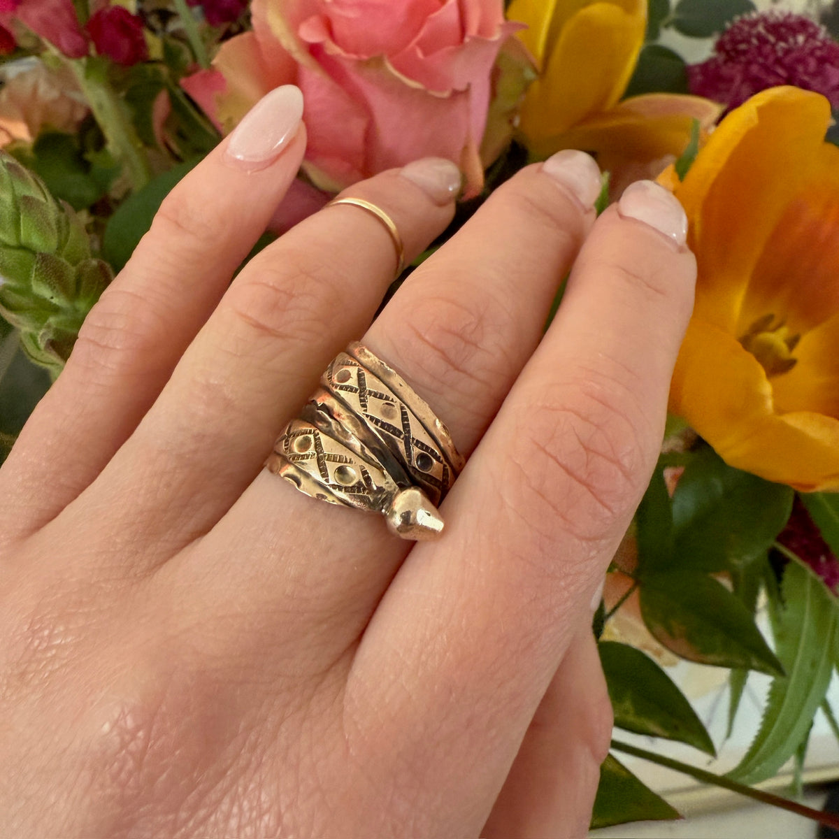 Strange Early Victorian 12k Gold Snake Ring