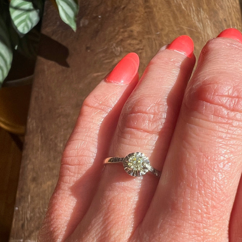 Elegant Edwardian Engagement Ring with Pale Yellow Diamond
