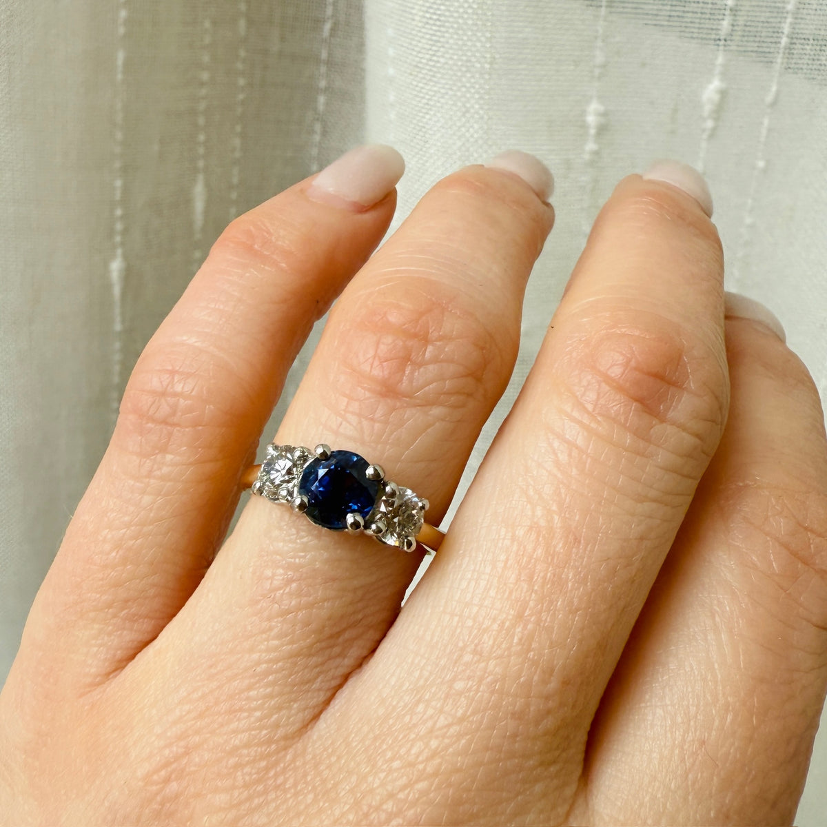 Stunning Sapphire and Diamond Engagement Ring