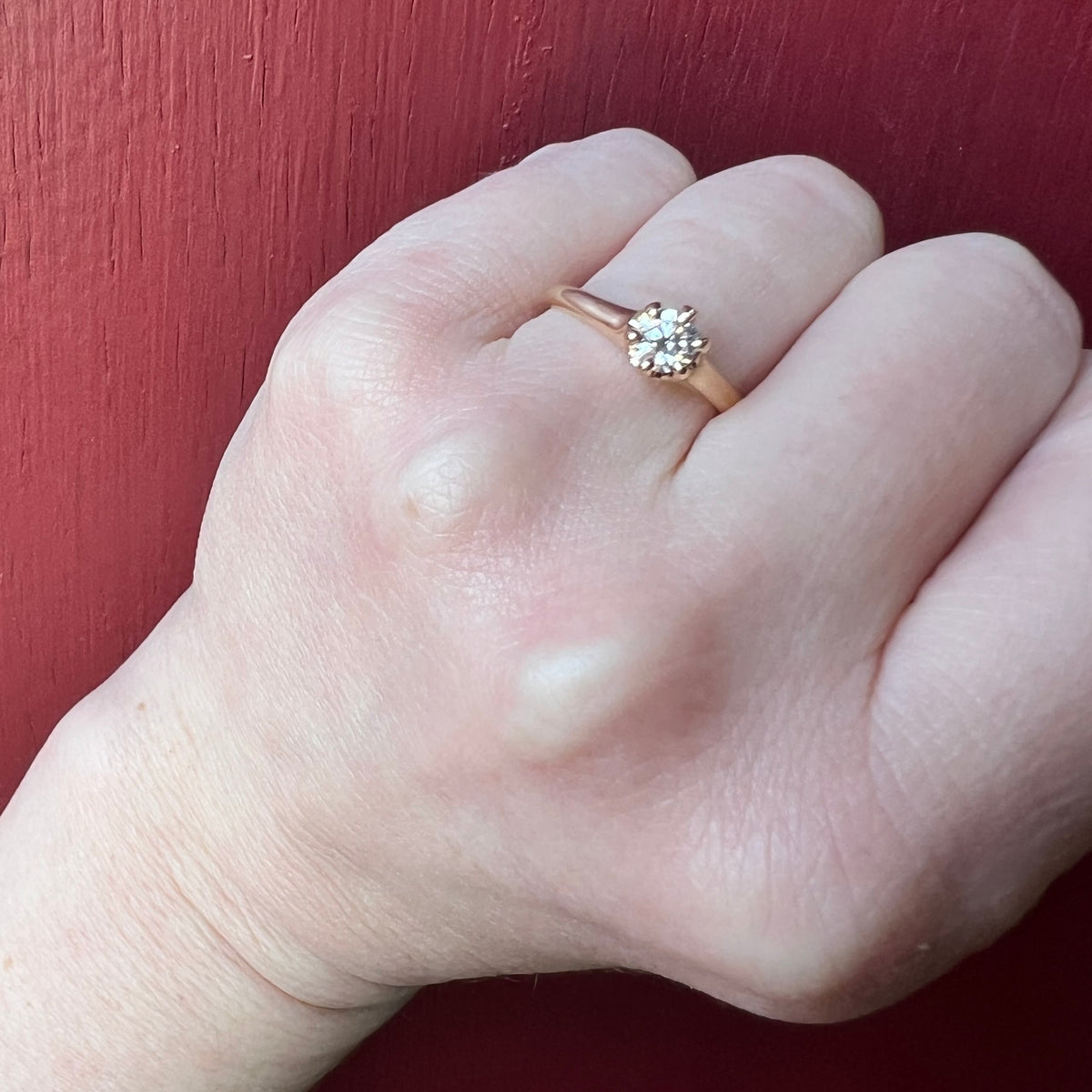 Simple Beauty Victorian Solitaire