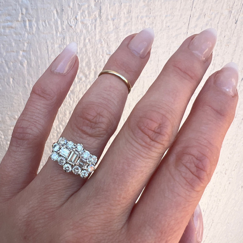 Scintillating English Diamond Ring in Platinum & 18ct Gold