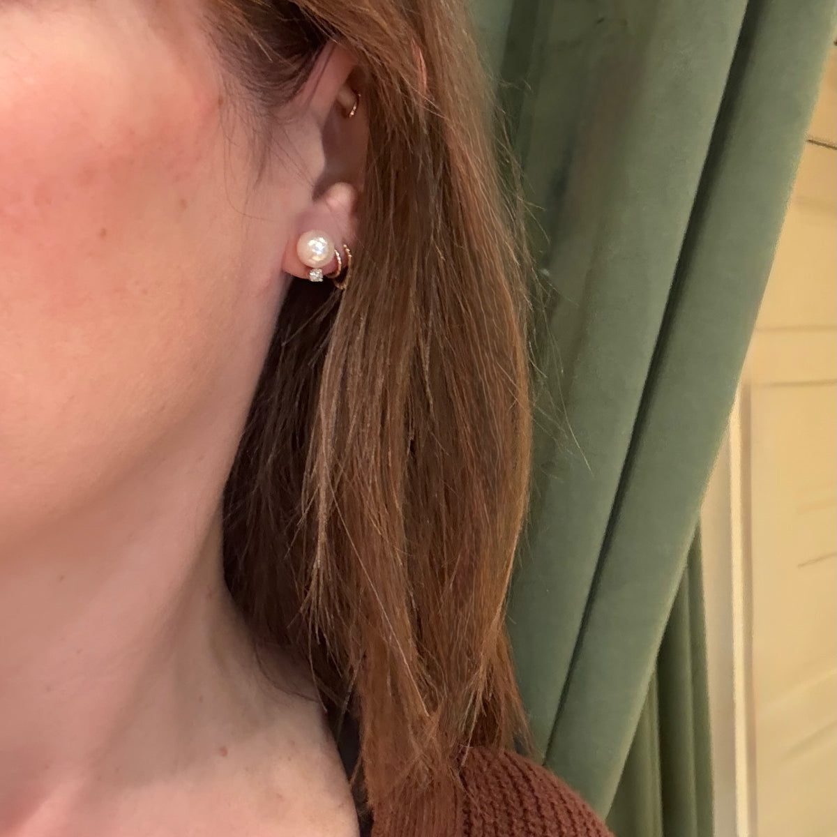 Luxurious Pearl & Diamond Stud Earrings