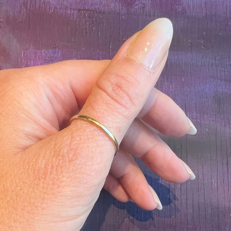 Lightweight Size 9.5 14k Gold Wedding Band