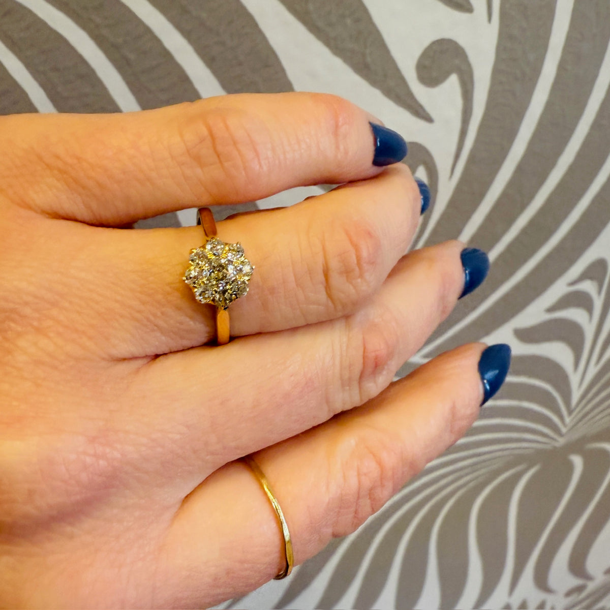 Shining OMC Diamond Cluster Ring