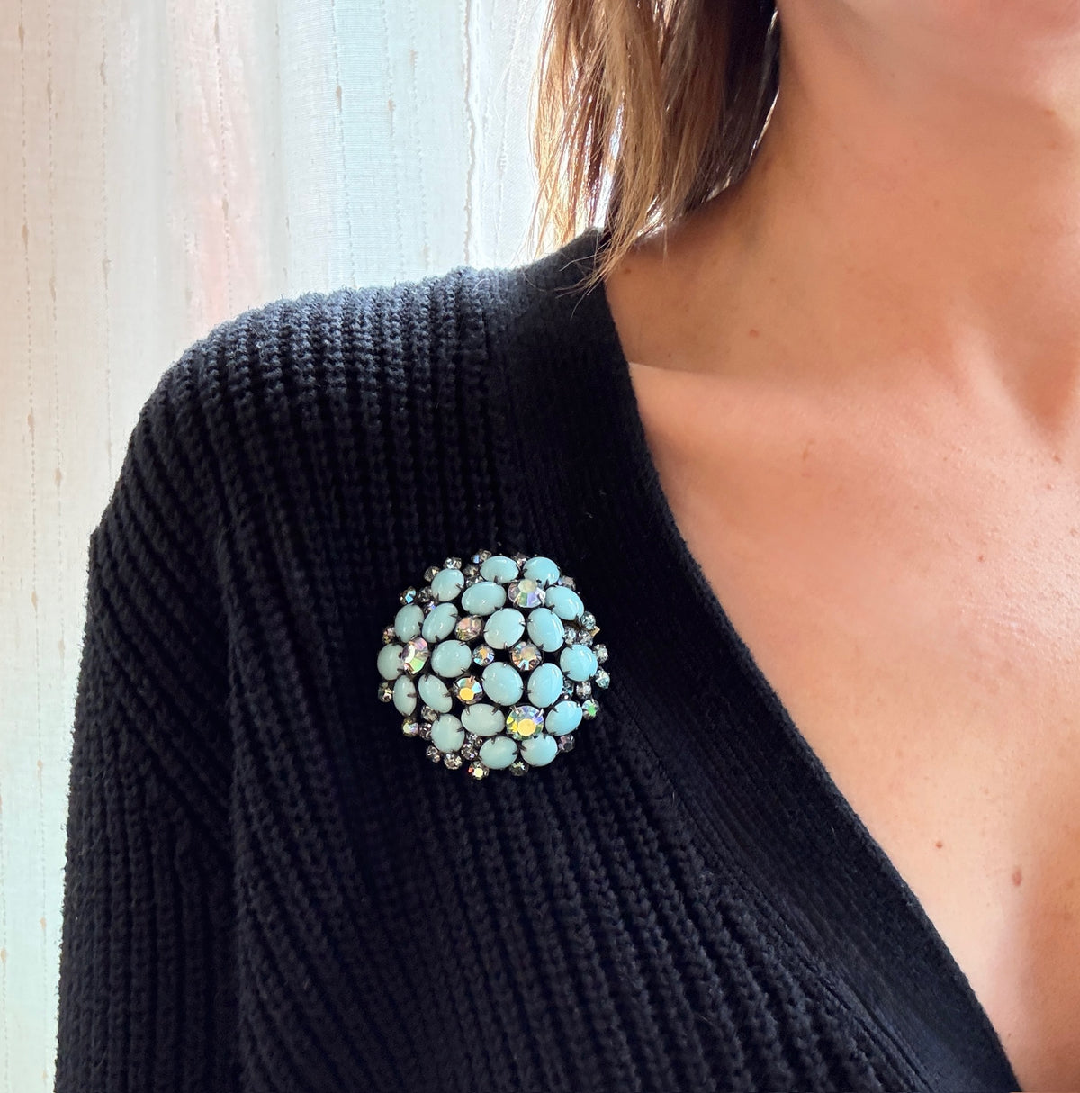 Domed Blue Stone Forget-Me-Not Costume Brooch