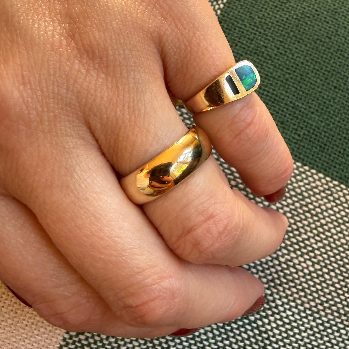 Luxe Tiffany & Co. Gold Wedding Band
