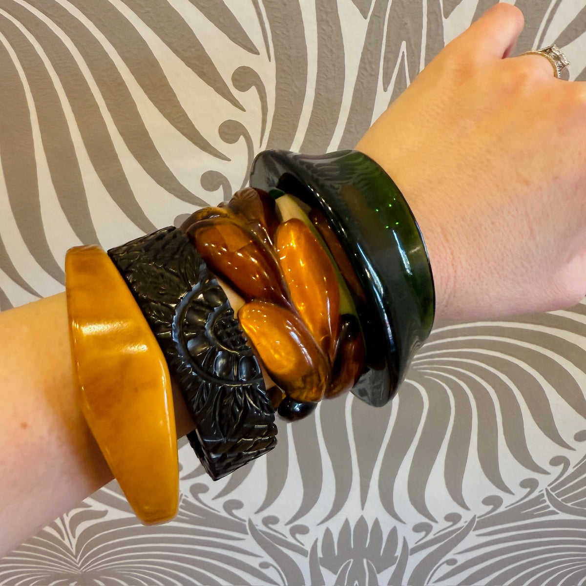 Tropical Motif Carved Black Bakelite Bangle