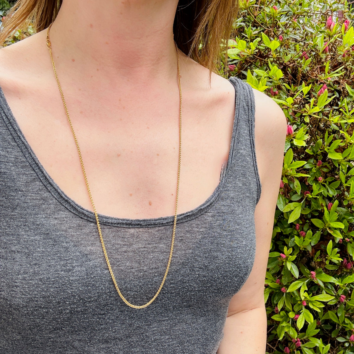 Handsome 30" 14k Gold Vintage Wheat Chain