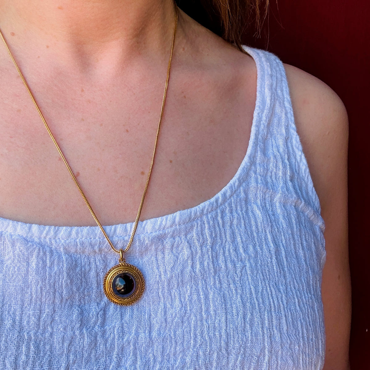 Luscious Garnet Carbuncle 18k Gold Locket