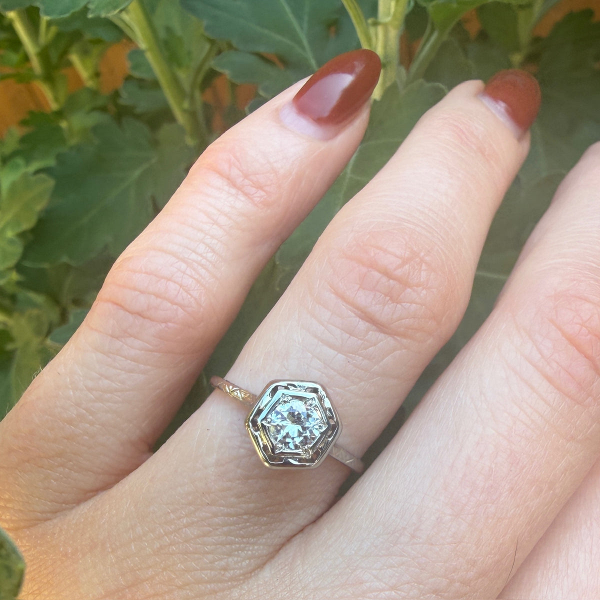 Old European Cut Diamond in 18k White Gold Solitaire