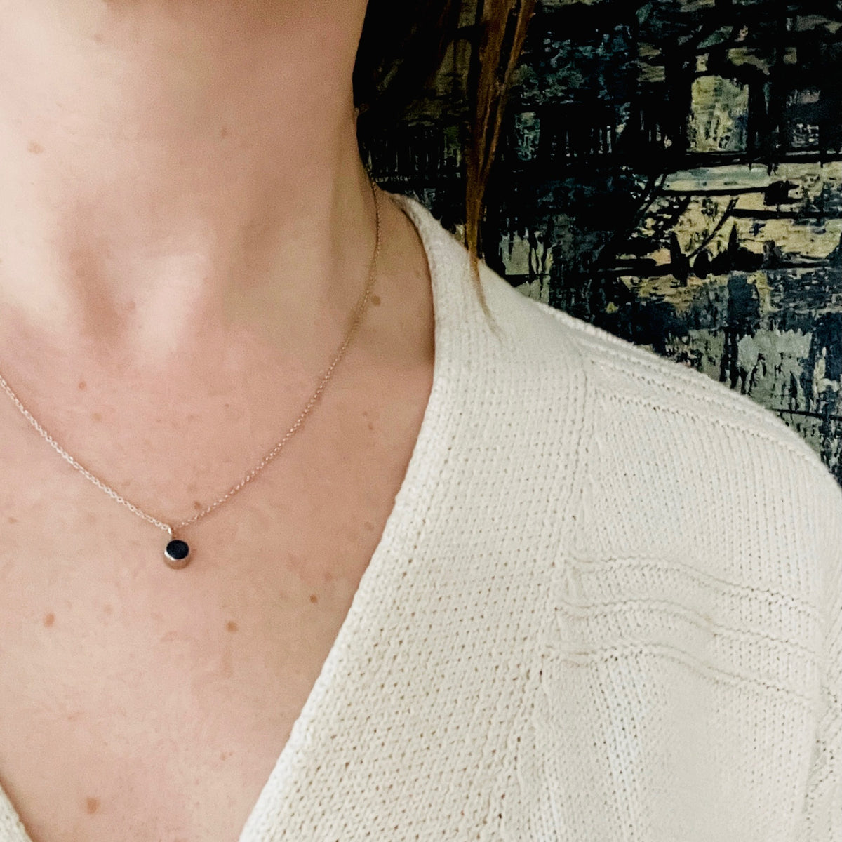 Velvety Blue Sapphire Pendant in White Gold Bezel by 720