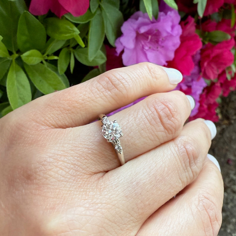 Elegant 1960s Diamond Engagement Ring