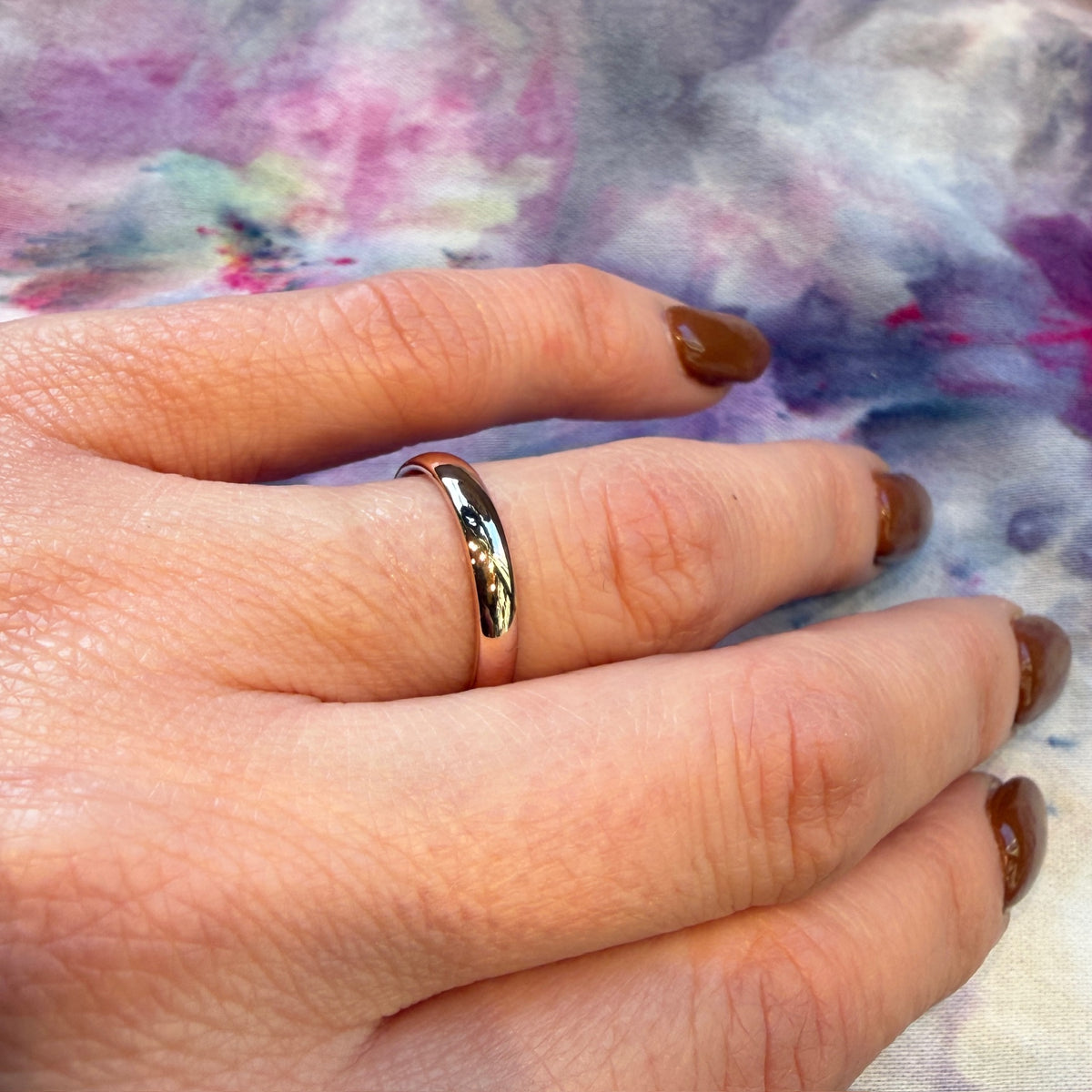 Mellow 14k Rosy Gold Wedding Band Size 6.75