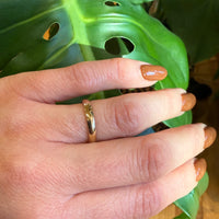 Classic 14k Gold Vintage Wedding Band Size 6.75