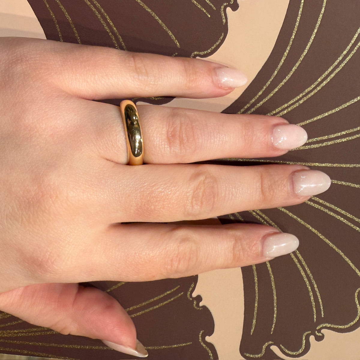 Chubby Size 9 14k Gold Band with Gravitas