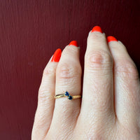 Toi et Moi Sapphires in Gold Crossover Ring
