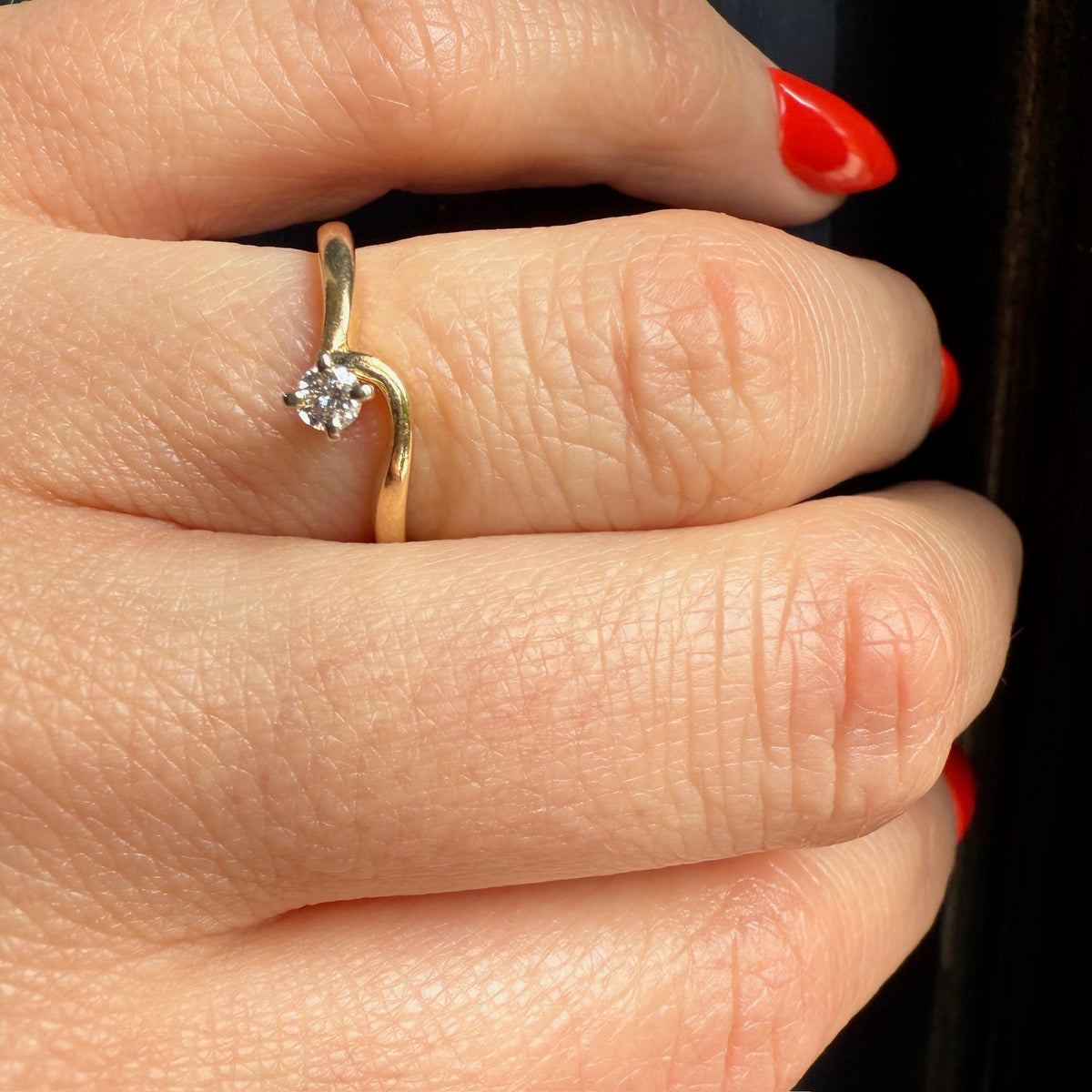 Vintage 1960s Gold Diamond Ring