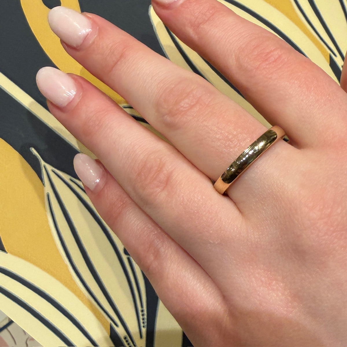 Pleasing Profile Size 10.5 14k Gold Band