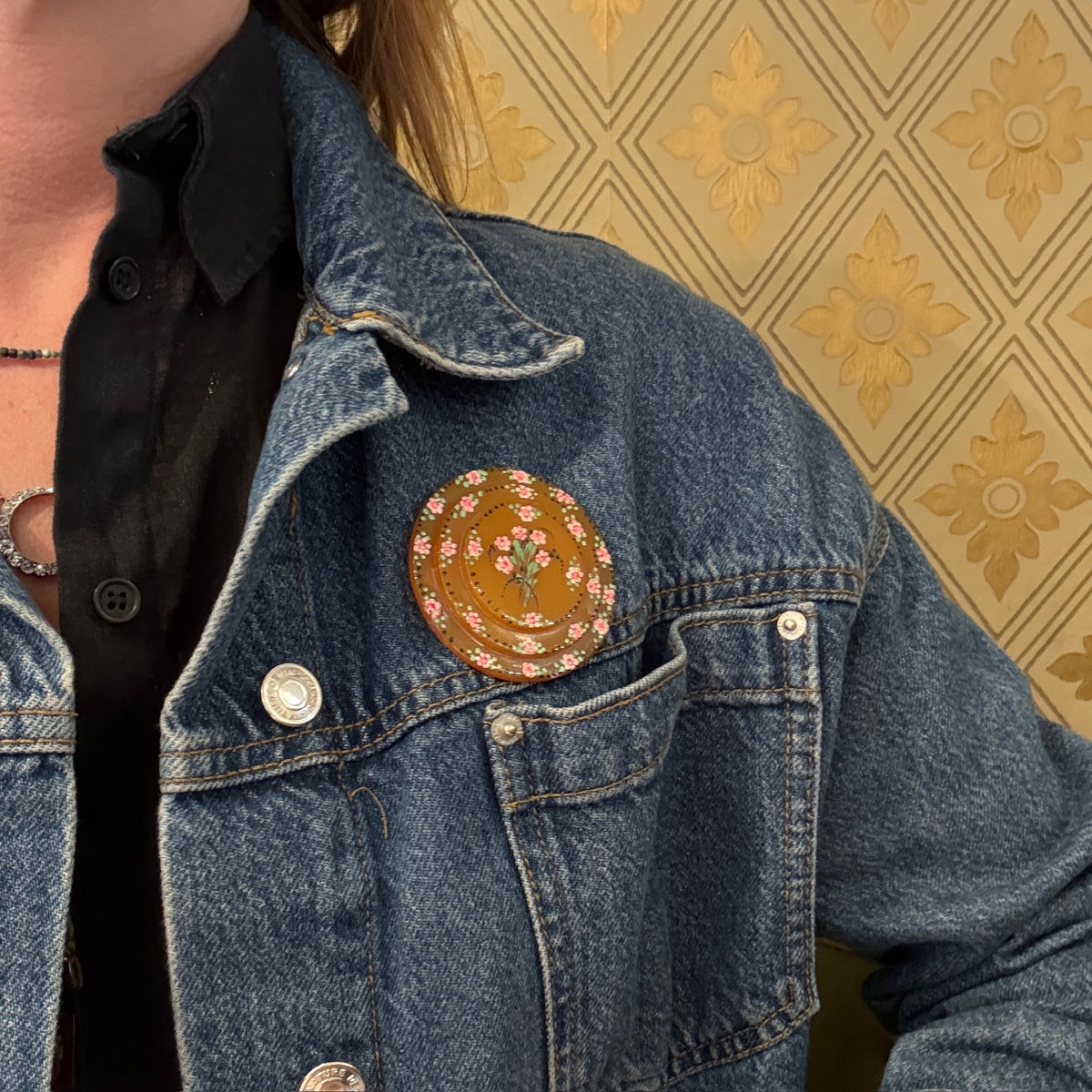 Bakelite Circle Brooch Hand Painted with Flowers
