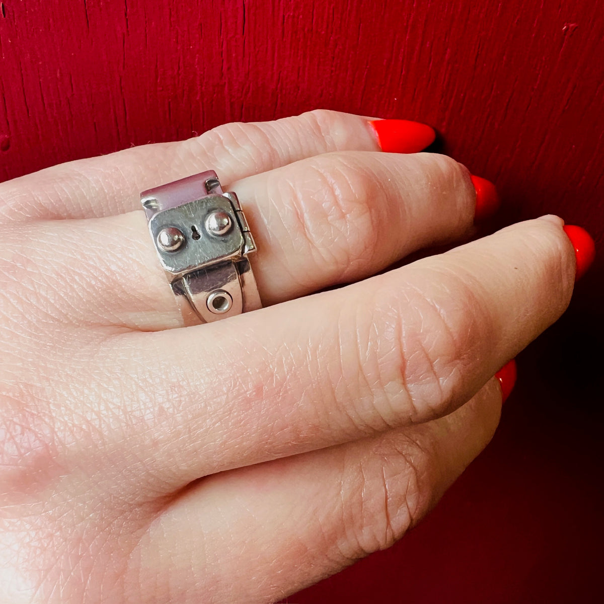 Chic Sterling Hermès Buckle Band