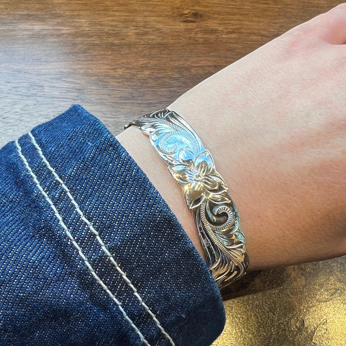 Lush Hawaiian Pua Kala Flower .55" Sterling Bangle