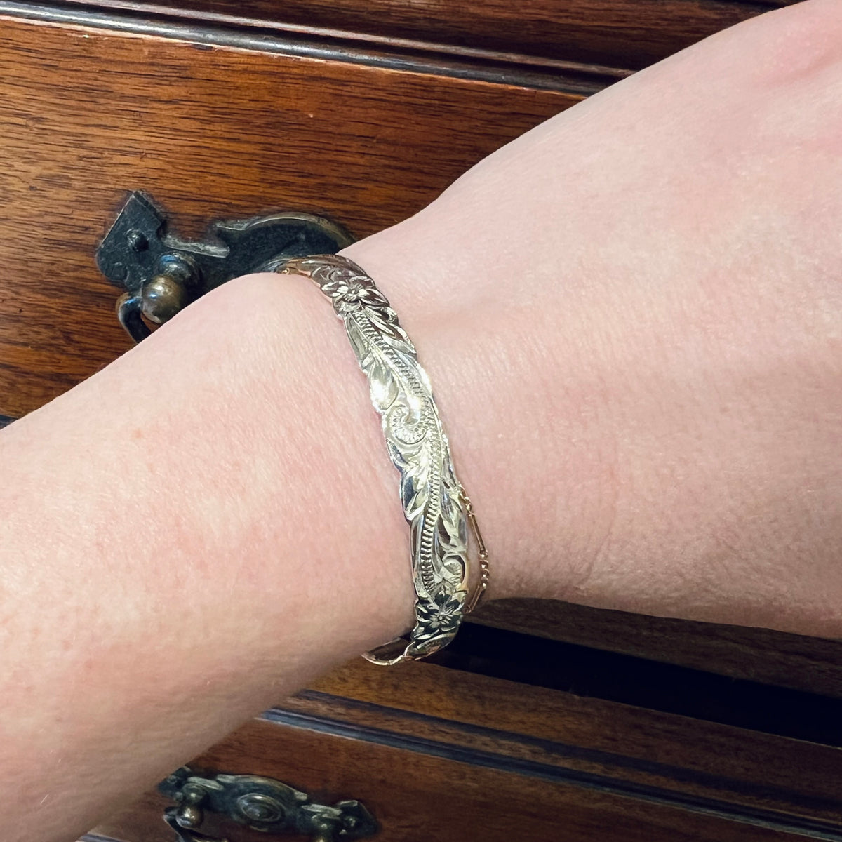 Hawaiian Pua Kala Flower .30" Sterling Bangle