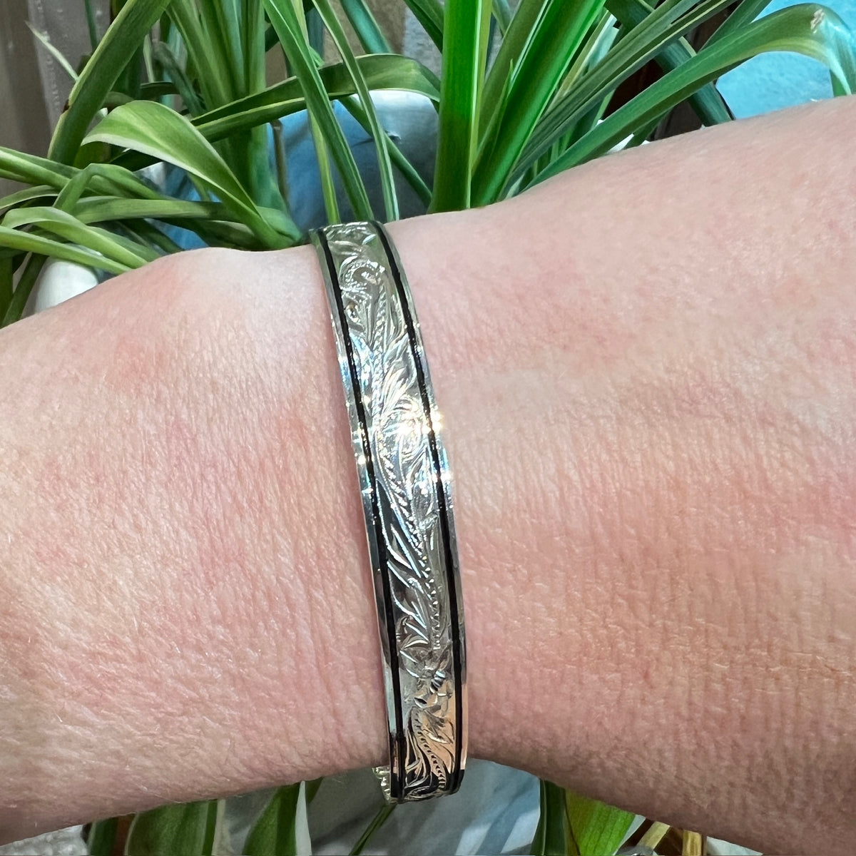 Sterling Hawaiian Pua Kala Flower Bangle with Enamel