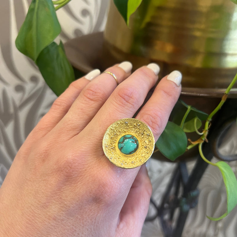 Fascinating Turquoise & Granulated Gold Mid-Century Ring