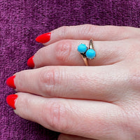 Turquoise-Colored Glass in 9k Gold Toi et Moi Ring