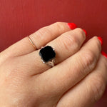 Onyx in Graceful White Gold Art Deco Ring