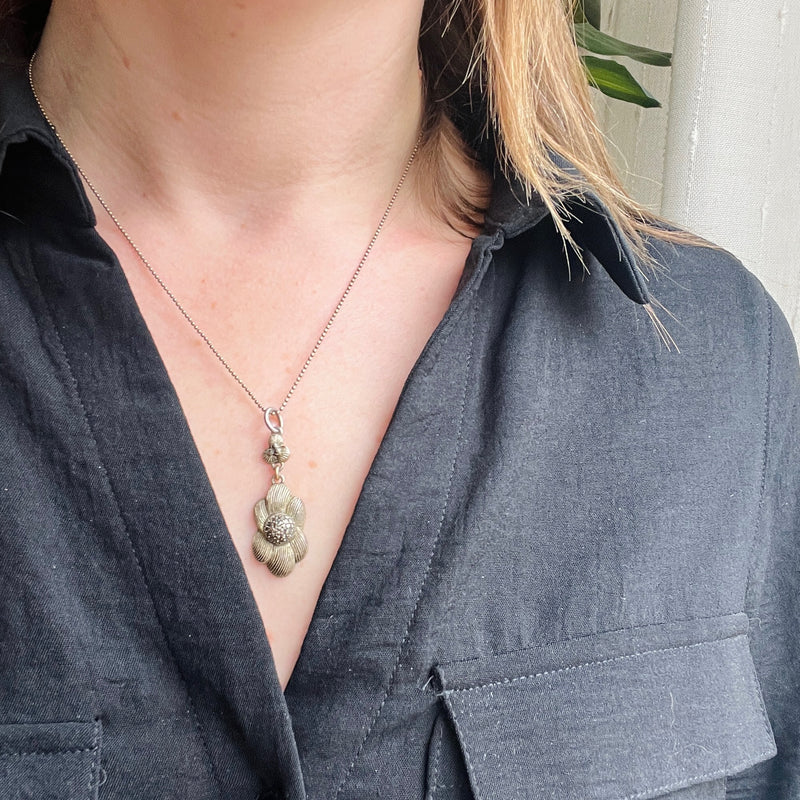 Fun German Flower Necklace Signed Fahrner
