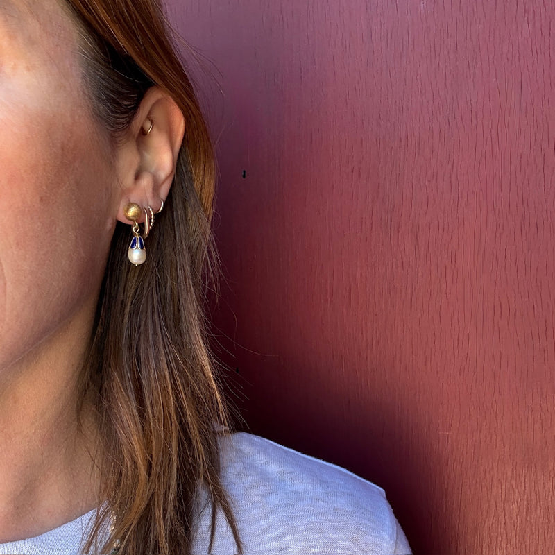Smart Pearl & Enameled Gold Earbobs
