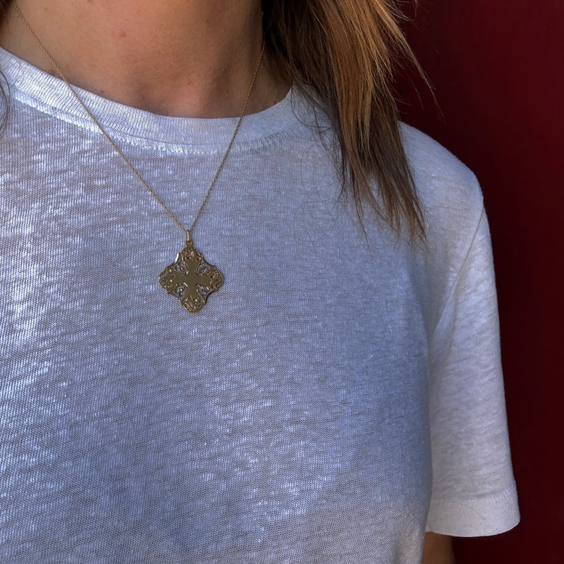Delicately Worked 14k Gold Edwardian Medal Necklace