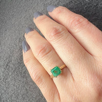 Enchanting Emerald in Engraved Gold Solitaire Ring