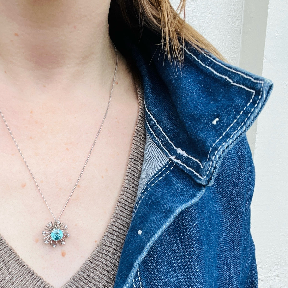 Natural Blue Zircon in Diamond-Set White Gold Pendant