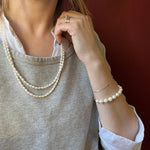 Creamy Cultured Pearl Bracelet with Gold Clasp