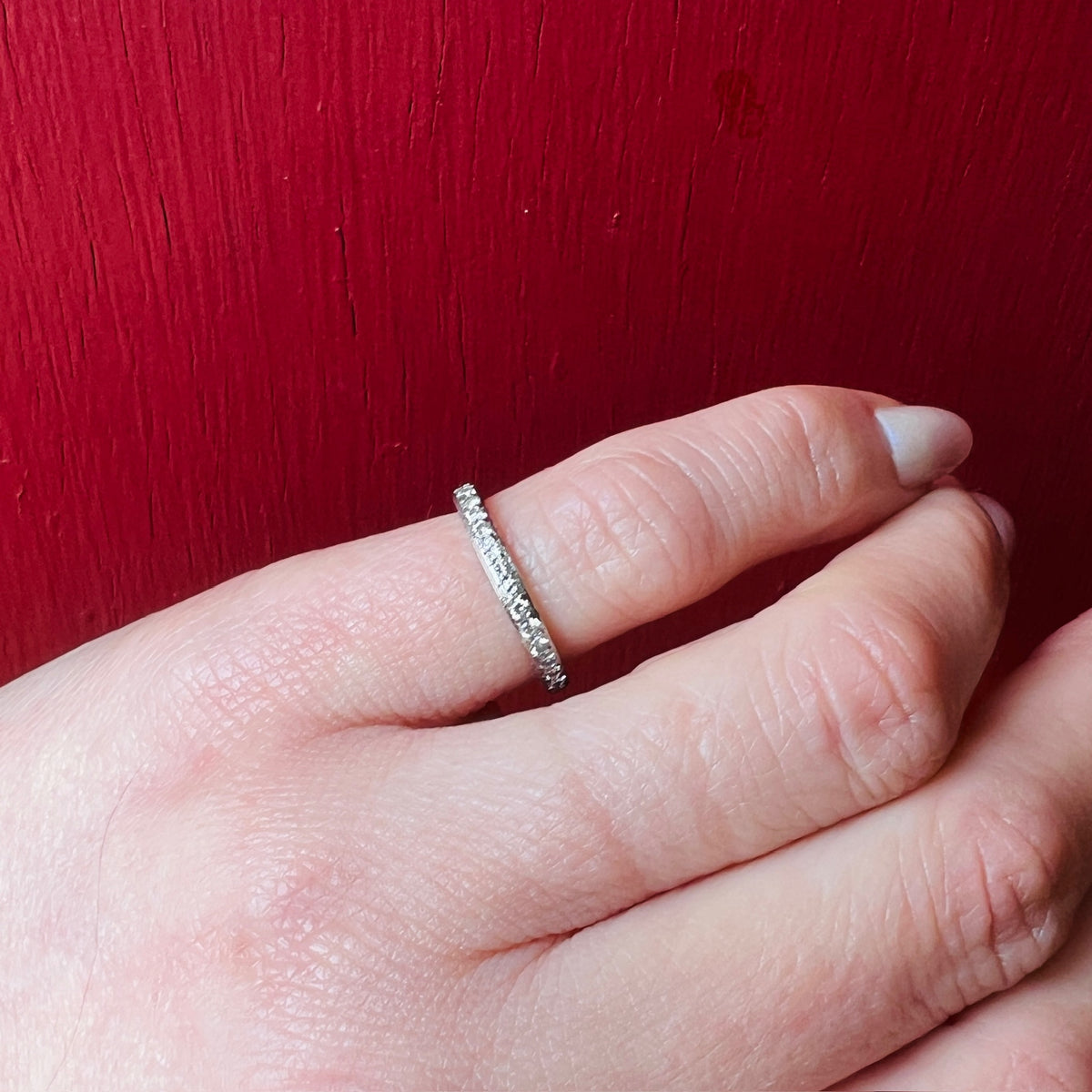 Detail Rich Diamond & Platinum Band Size 3.75