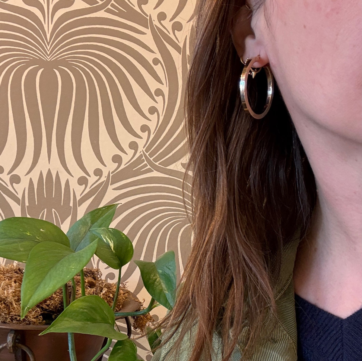 Italian 14k Gold Hoop Earrings Marked Milor