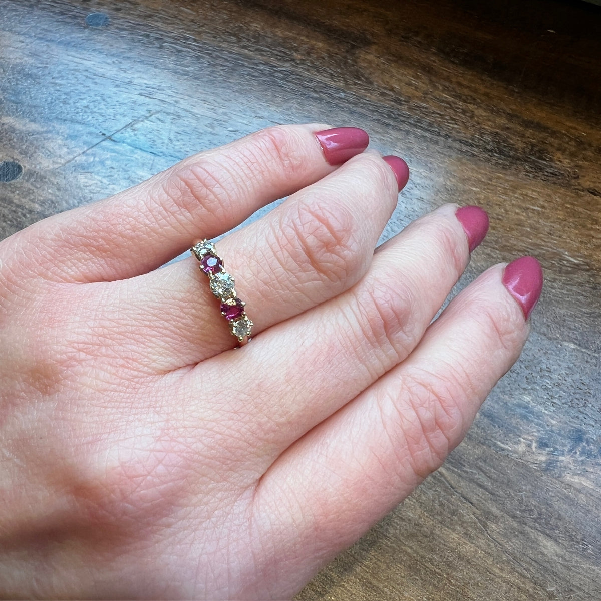 Elegant Victorian Diamond & Ruby Band