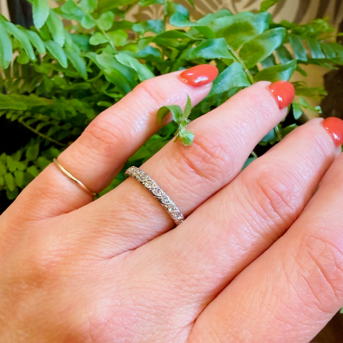 Pretty White Gold Diamond Eternity Band
